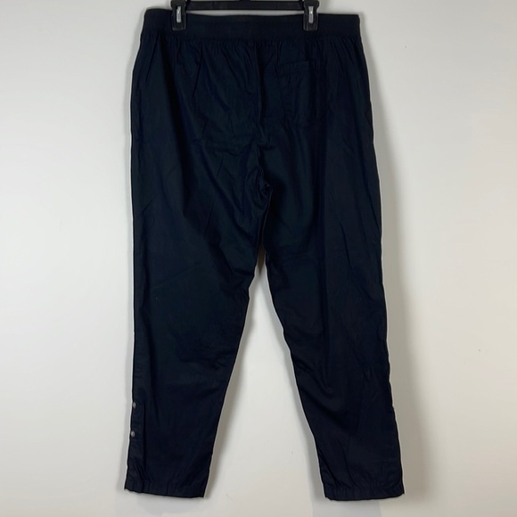 Lord & Taylor Black Lightweight pants black size large - Picture 4 of 8